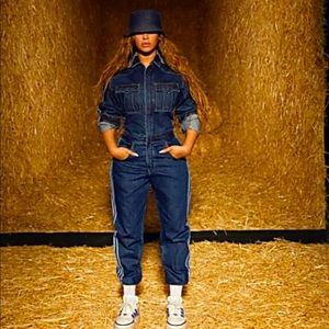 NEVER WORN‼️‼️‼️Ivy Park Denim Jumpsuit